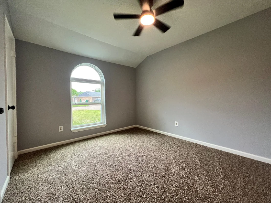 Photo of 7110 Ensworth Drive