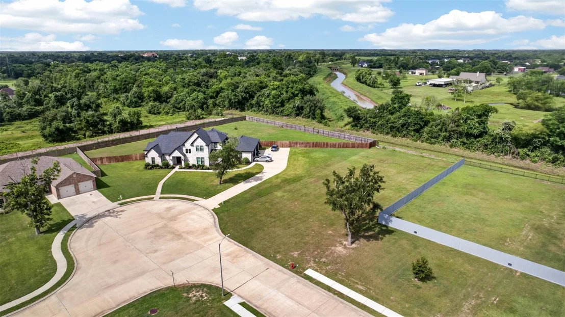 Photo of 3158 W Tower Circle