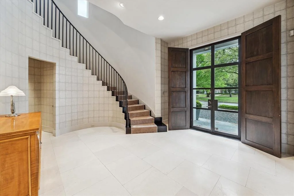Photo of 2949 Chevy Chase Drive