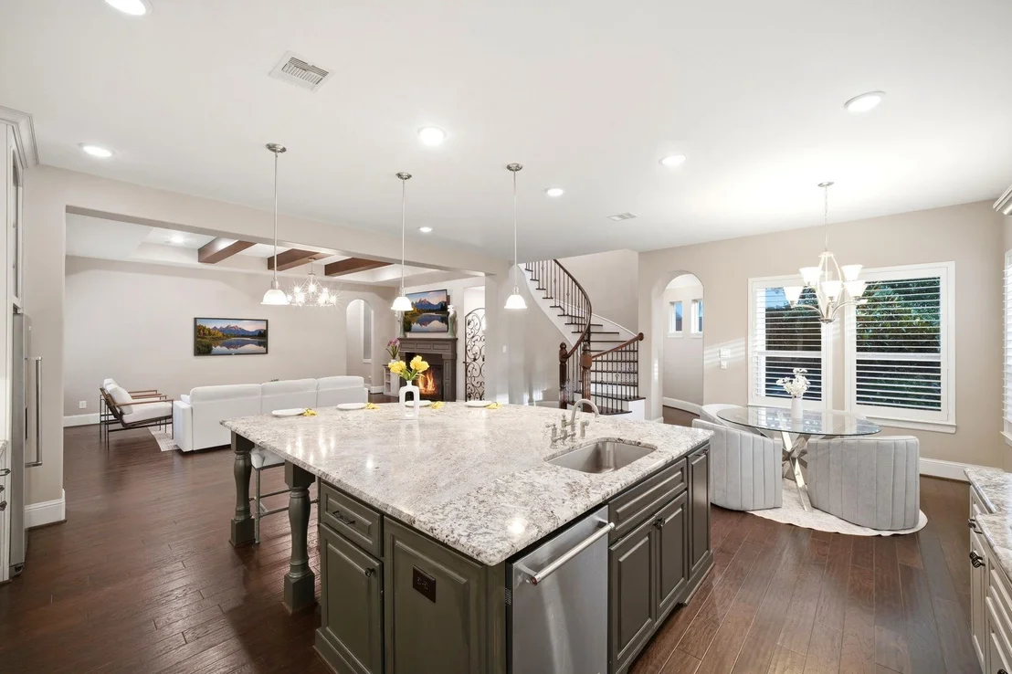 Photo of 5815 Stratton Woods Drive