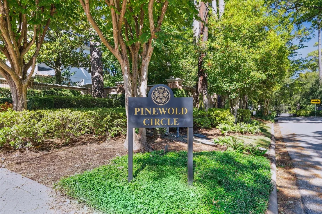 Photo of 18 Pinewold Circle