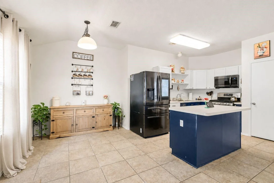 Photo of 4823 Sable Field Lane