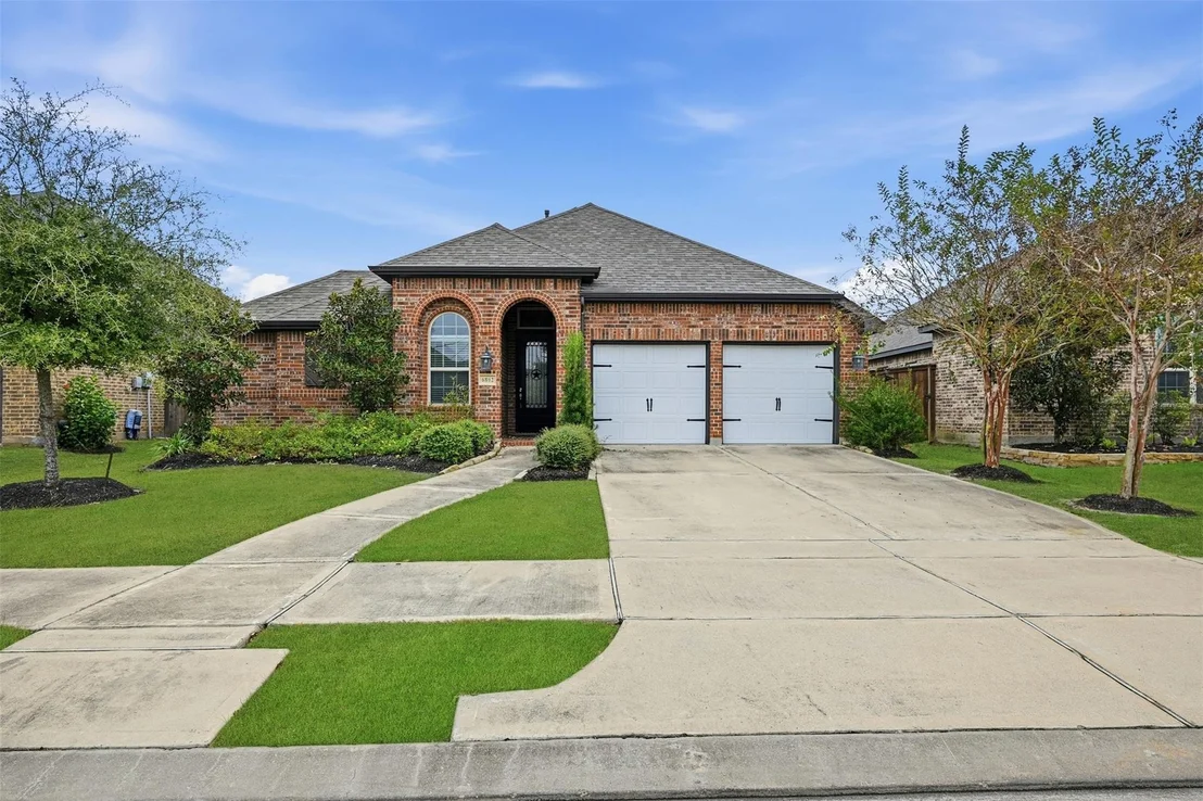 Photo of 6802 Monarch Falls Lane