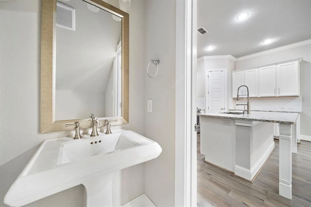 Photo of 1008 Shepherd Oaks Drive