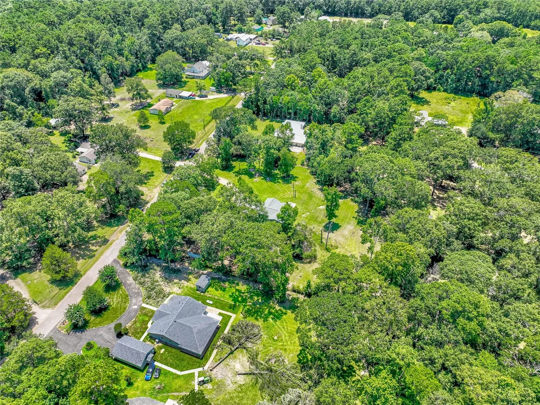 Photo of 445 County Road 3183 Road
