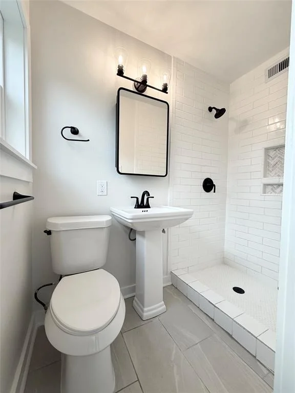 Photo of 2116 Garvey Drive