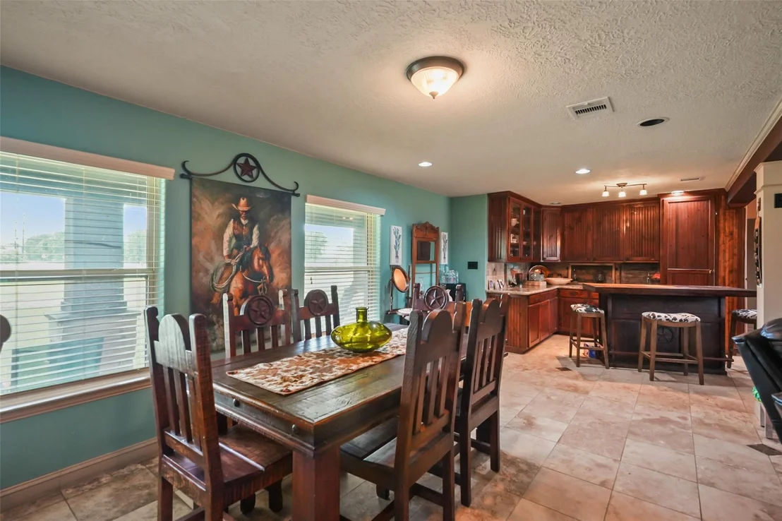 Photo of 34366 Owens Road