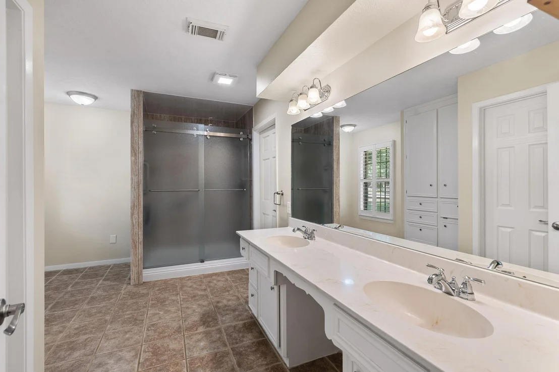 Photo of 129 Pine Valley Drive