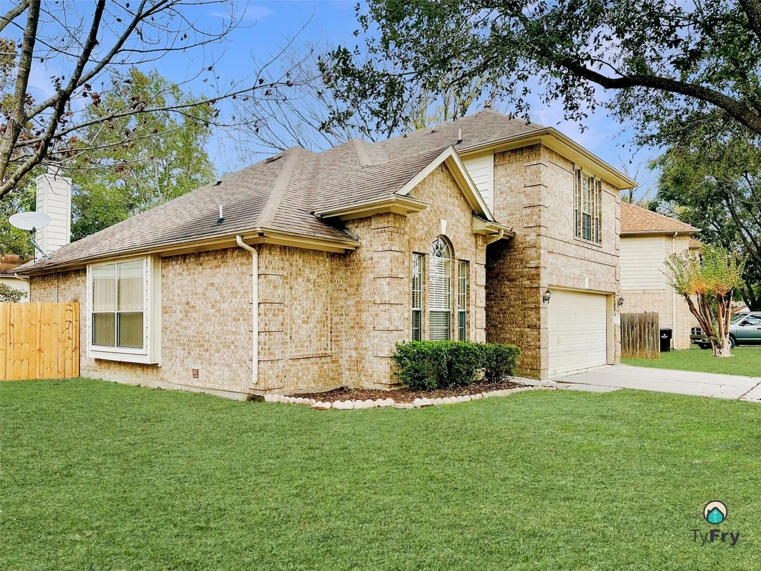 Photo of 4142 Surreydon Drive