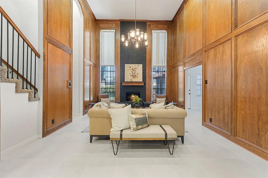 Photo of 12611 Old River Drive