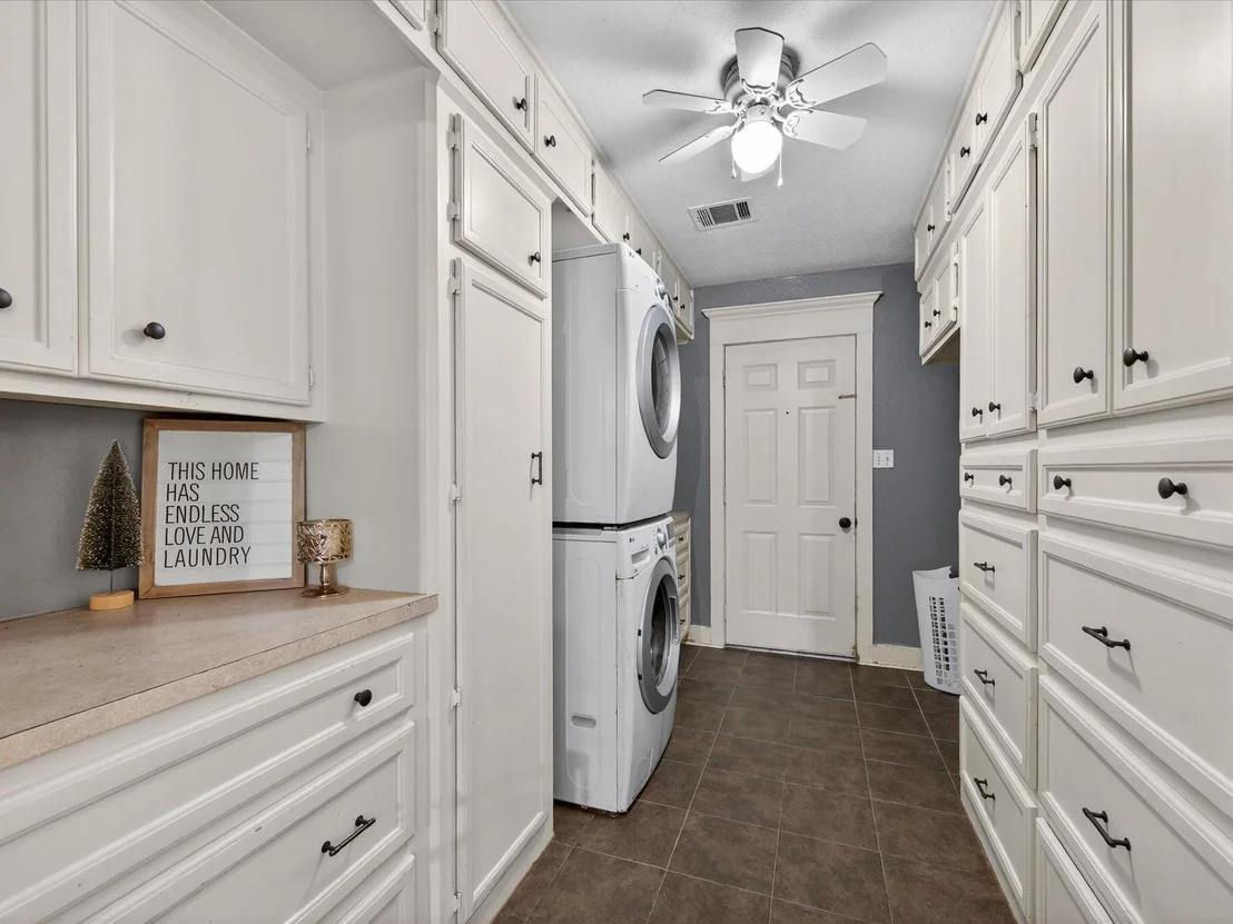 Photo of 10277 Champion Forest Loop