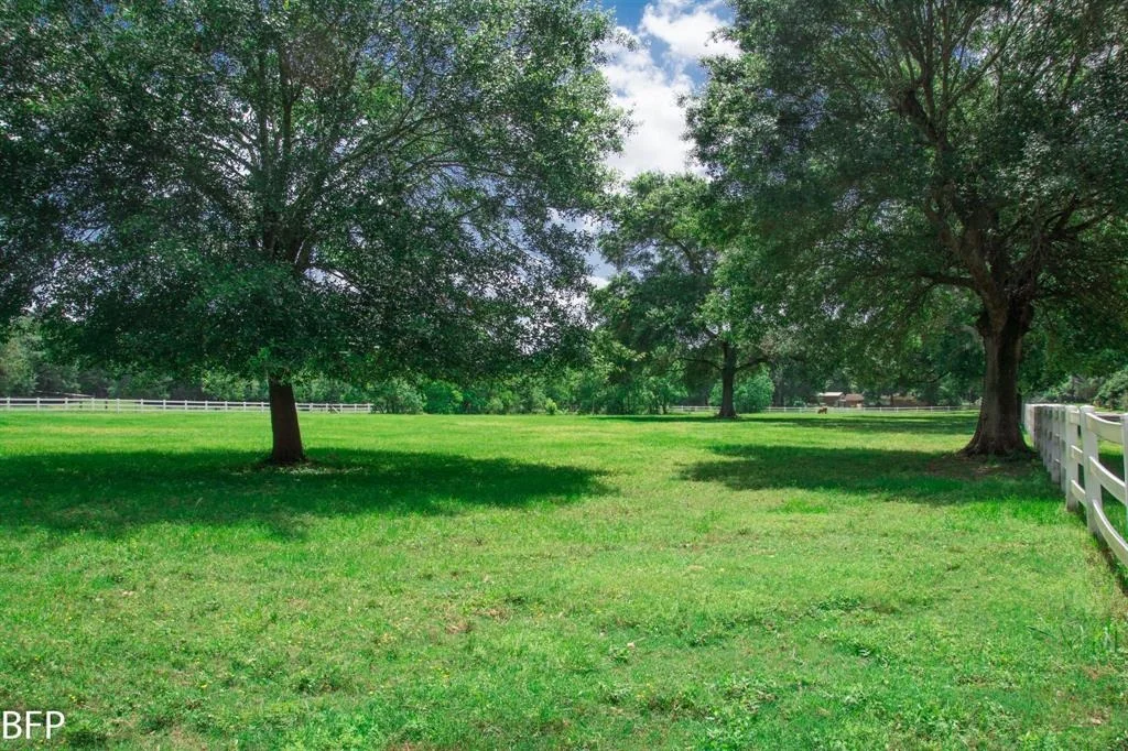 Photo of 9122 Kerr Drive