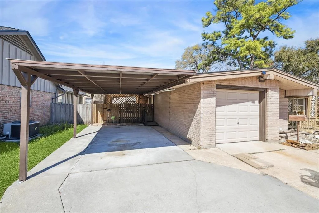 Photo of 2318 Ansbury Drive