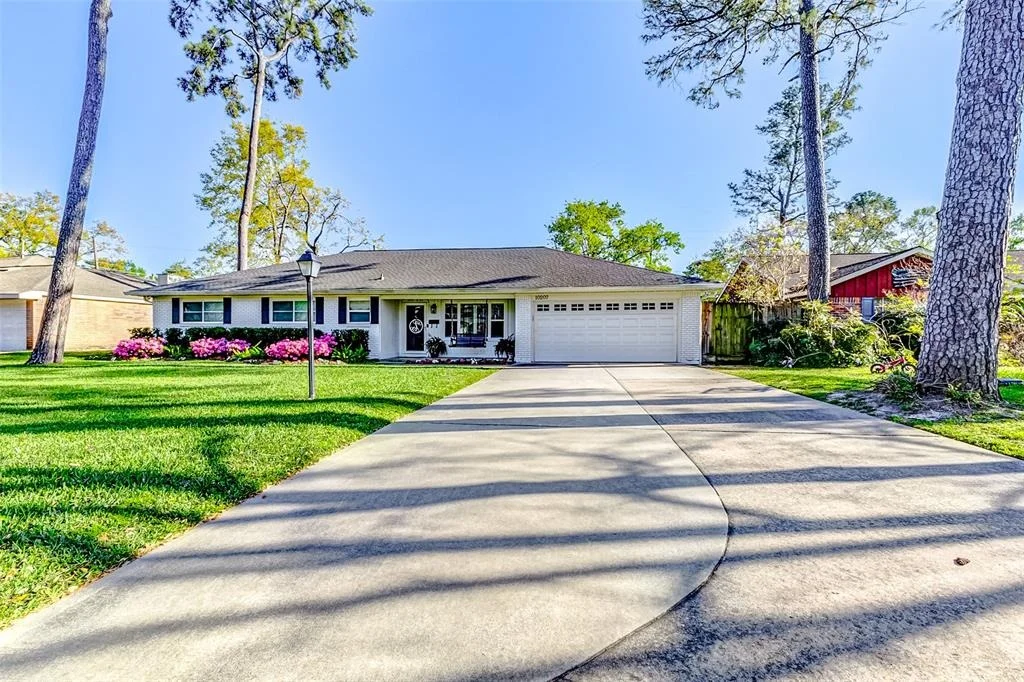 Photo of 10207 Chatterton Drive