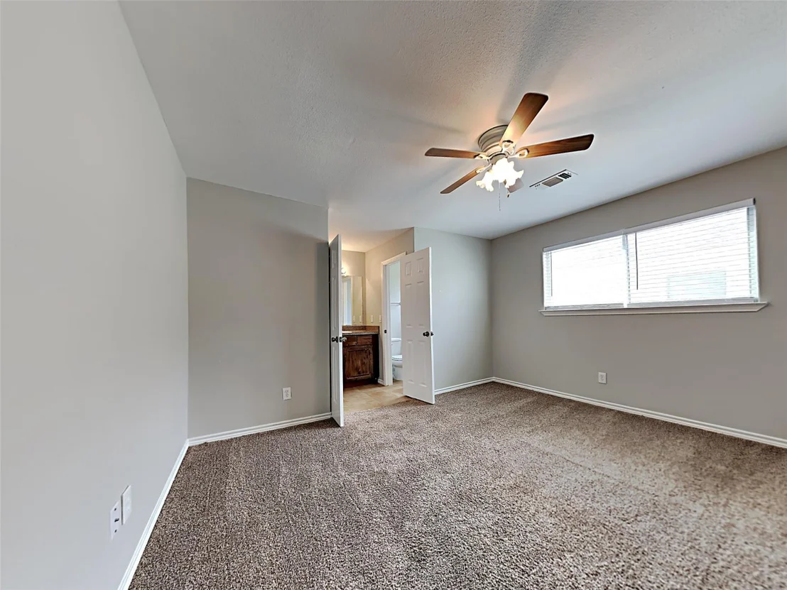 Photo of 21654 Park Tree Lane