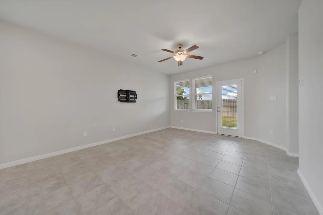 Photo of 7080 Silverleaf Oak Street
