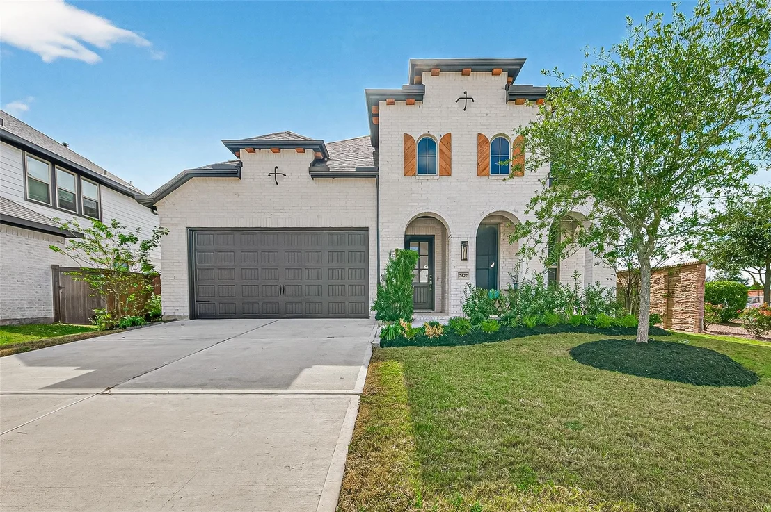 Photo of 7427 Compass Drive