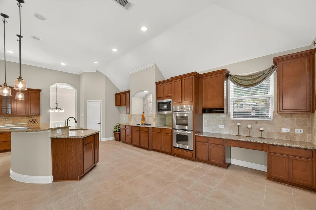 Photo of 21331 Winding Path Way