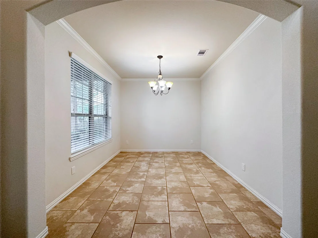 Photo of 110 S Sawbridge Circle