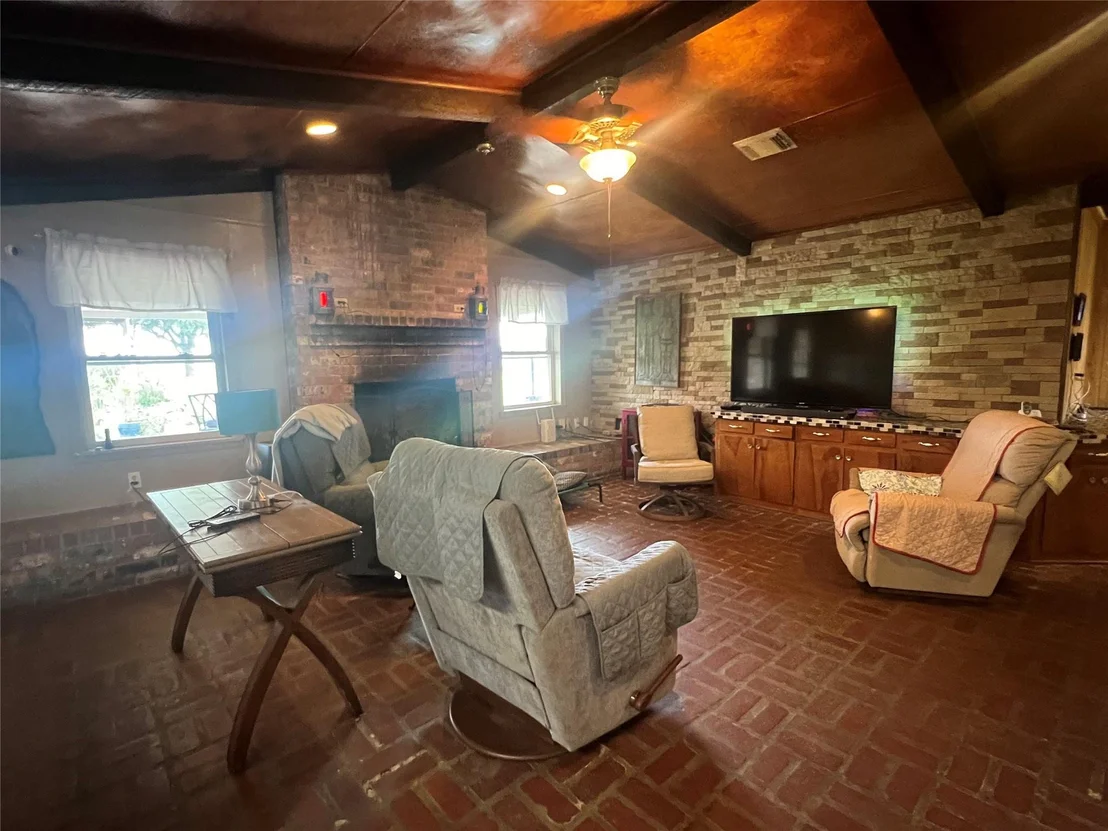 Photo of 2144 Wendt Road