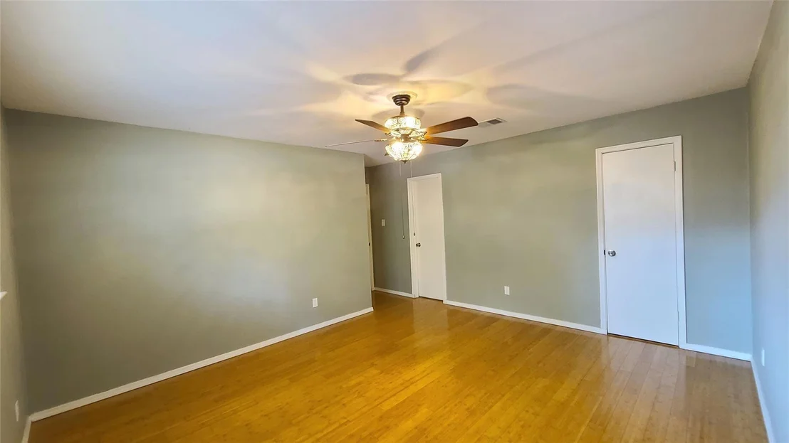 Photo of 902 Ashford Parkway