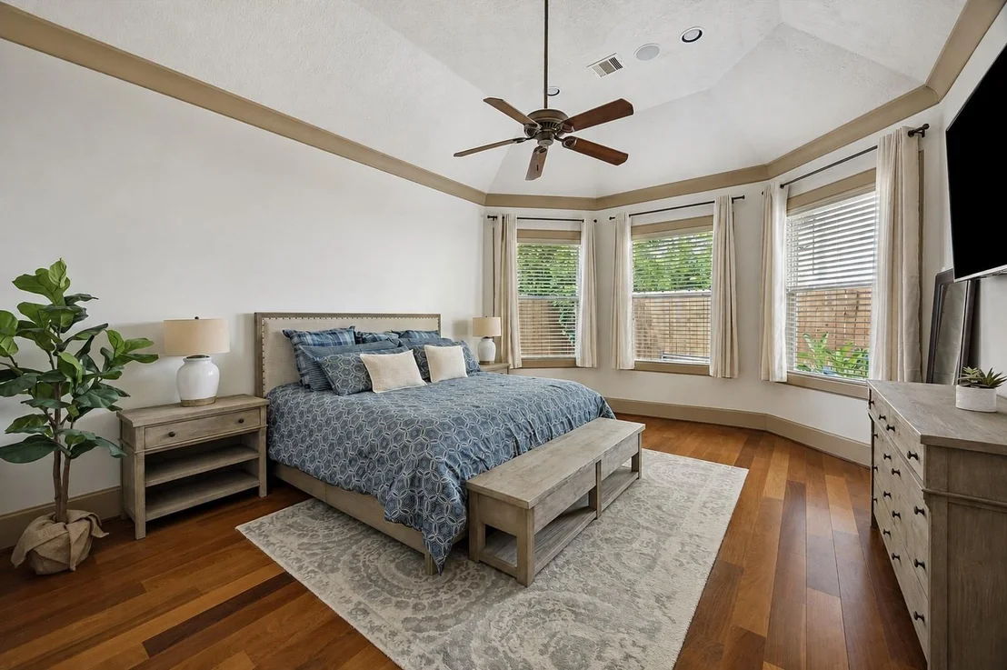 Photo of 6014 Rose Street