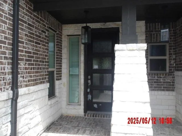 Photo of 3817 Hawthorn Shadow Court