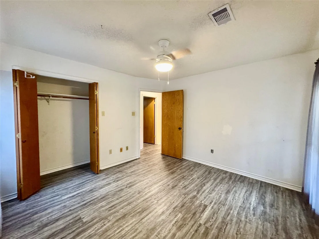 Photo of 220 B H Carroll