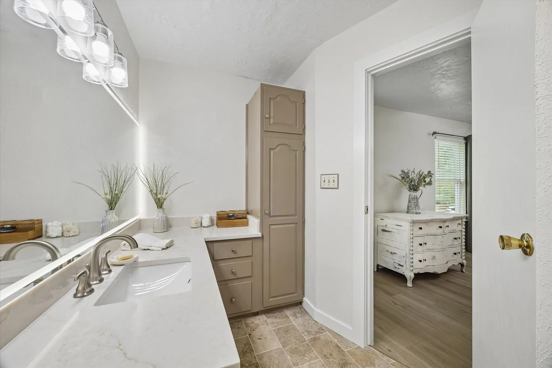 Photo of 10765 Champion Forest Road