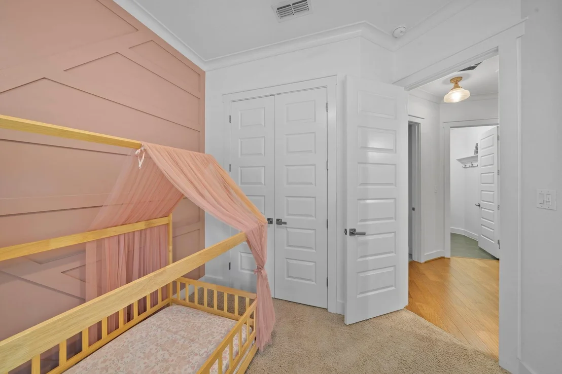 Photo of 17031 Seminole Ridge Drive