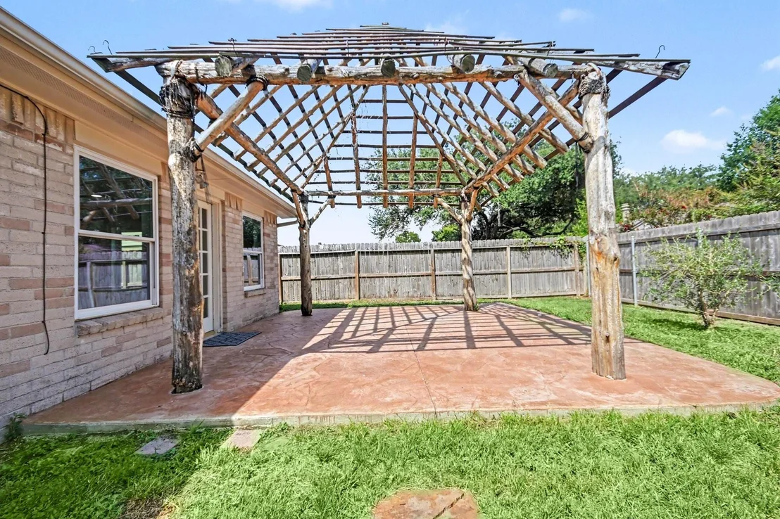 Photo of 4010 Bluebonnet Trail