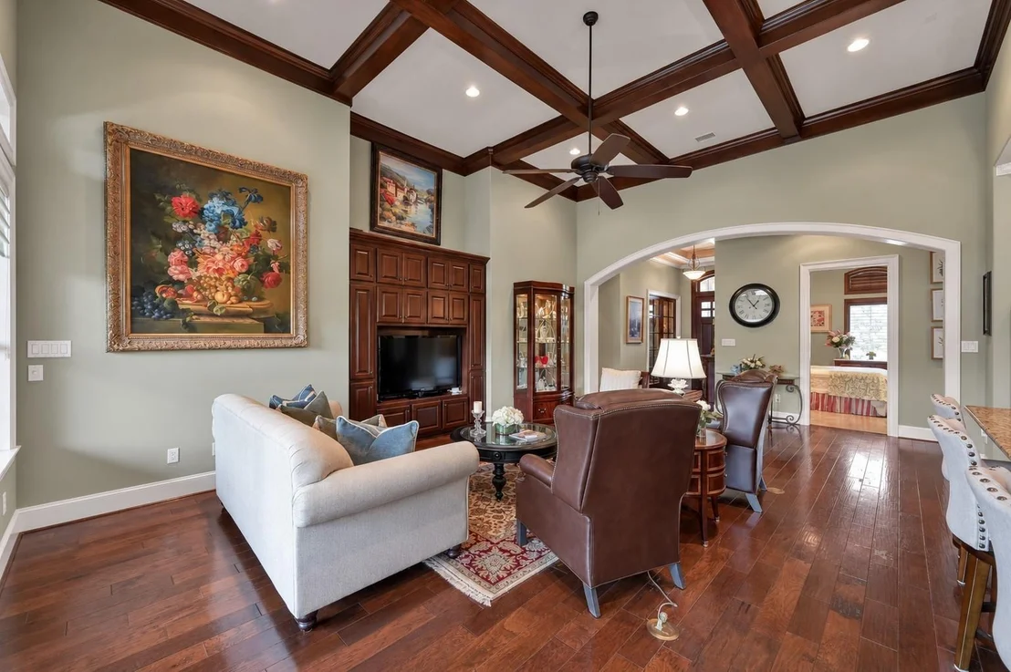 Photo of 12324 White Oak Point