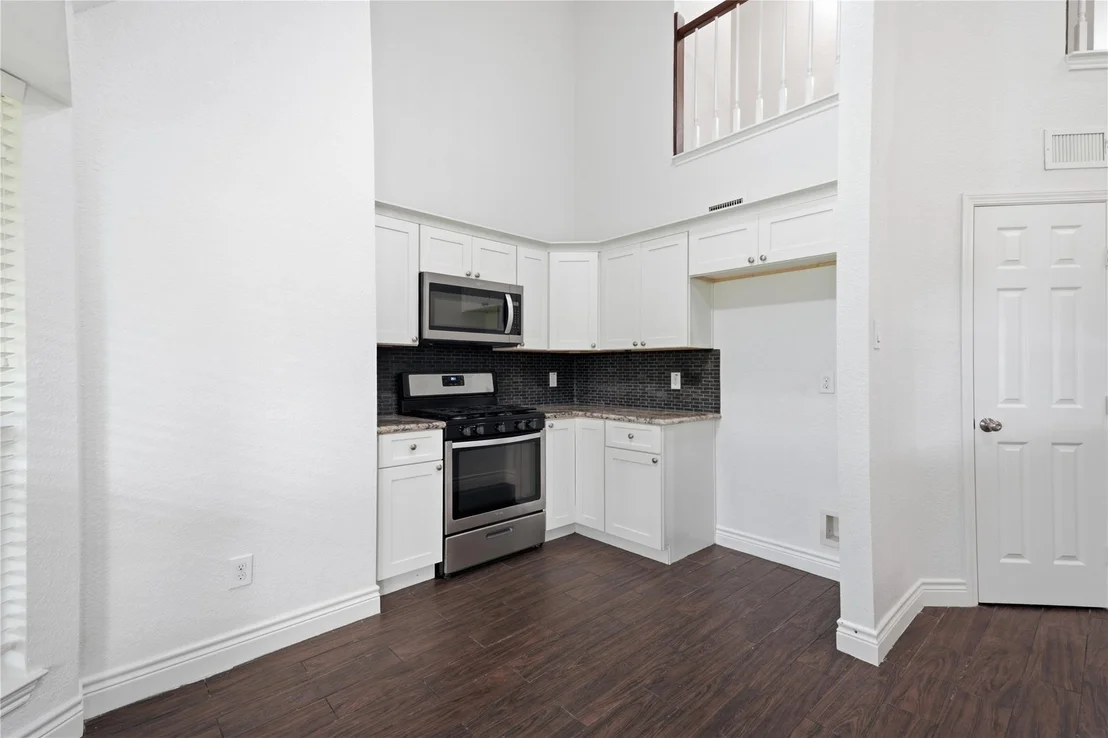 Photo of 2017 Eastwind Drive