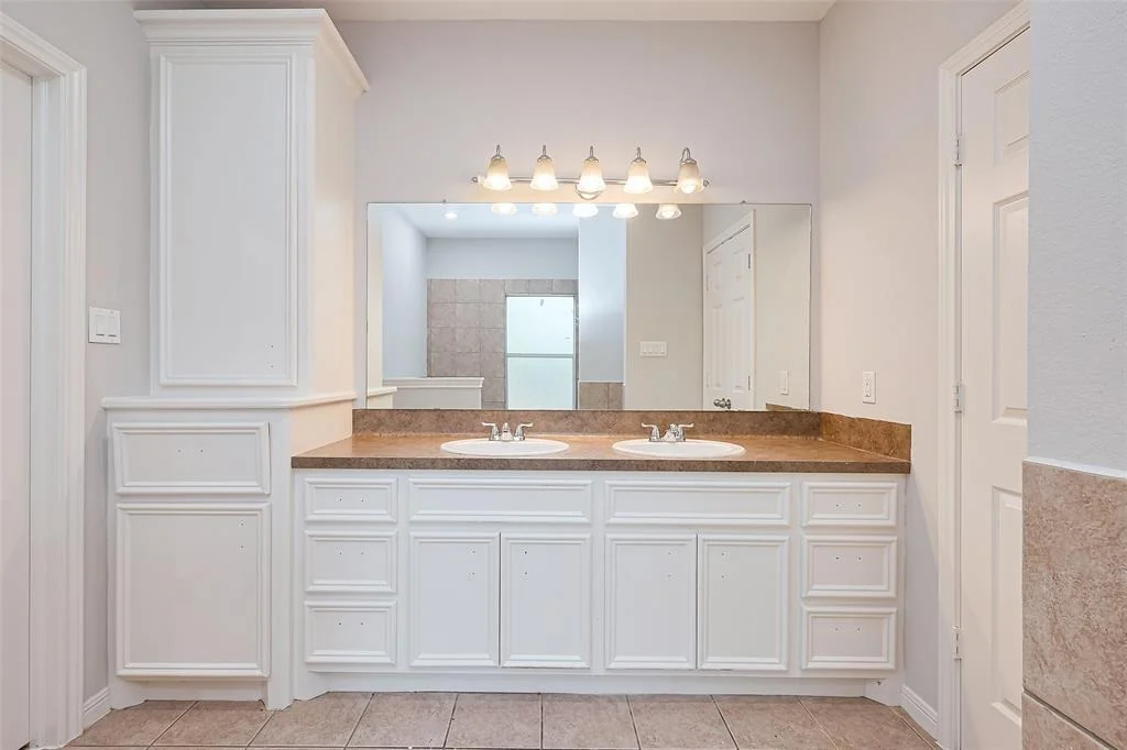 Photo of 9637 Roda Drive