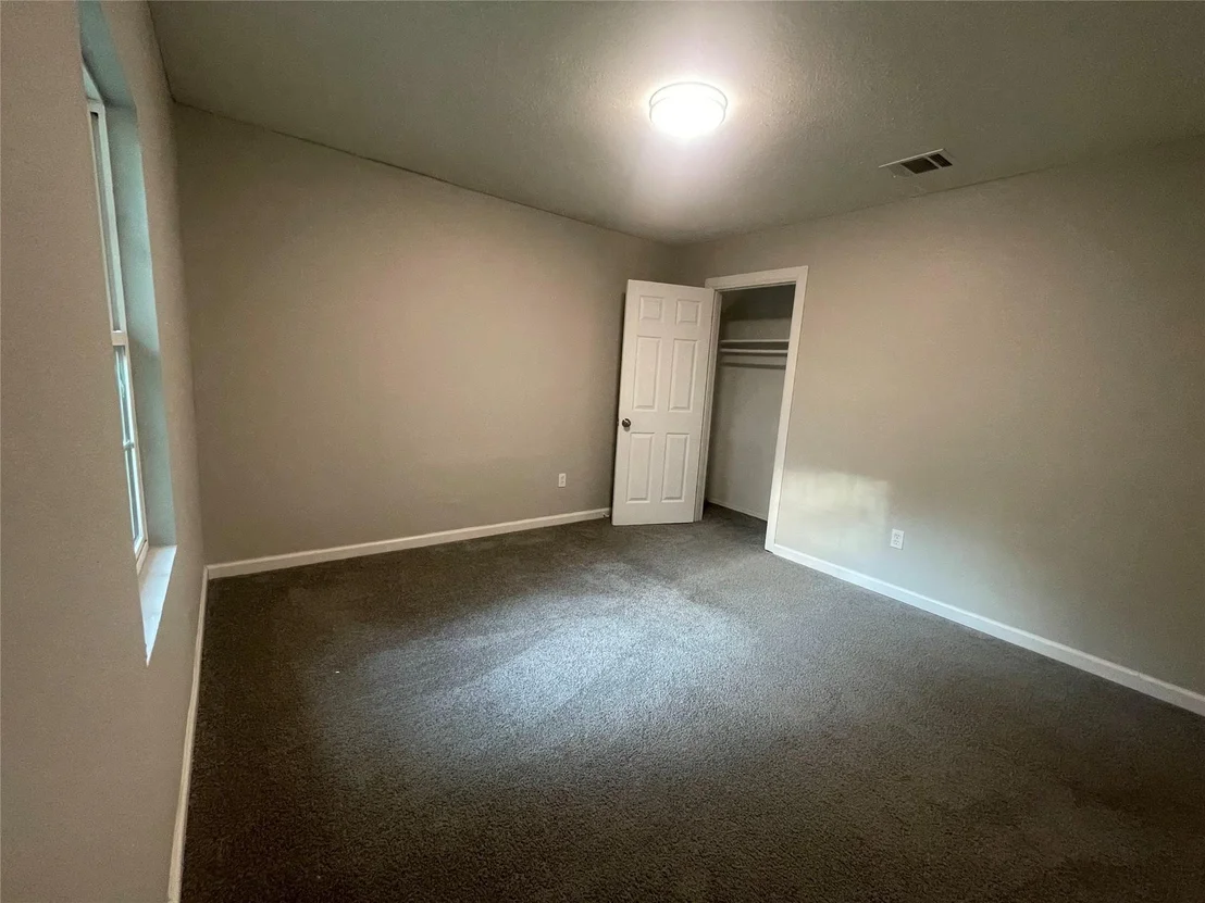 Photo of 618 W Peach Street