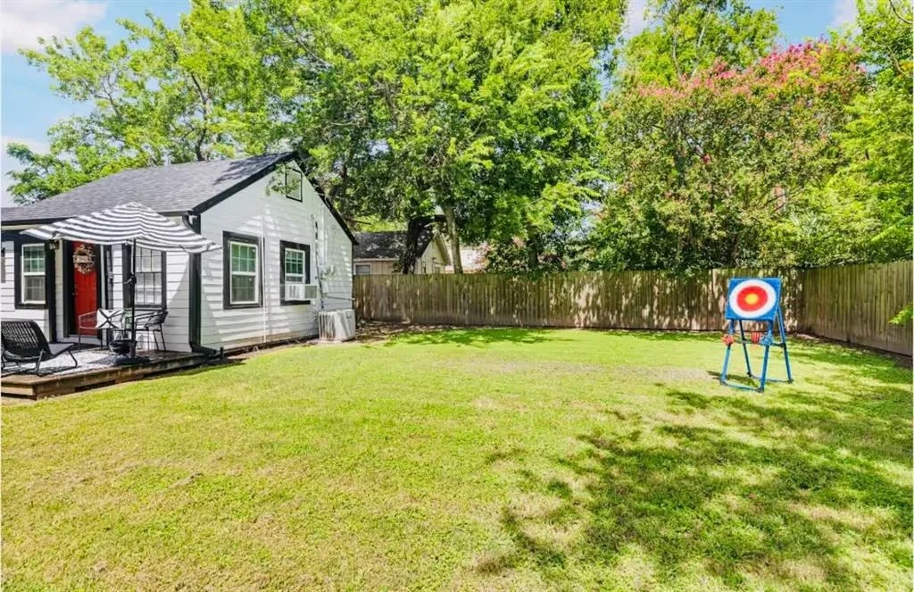 Photo of 1017 Milner
