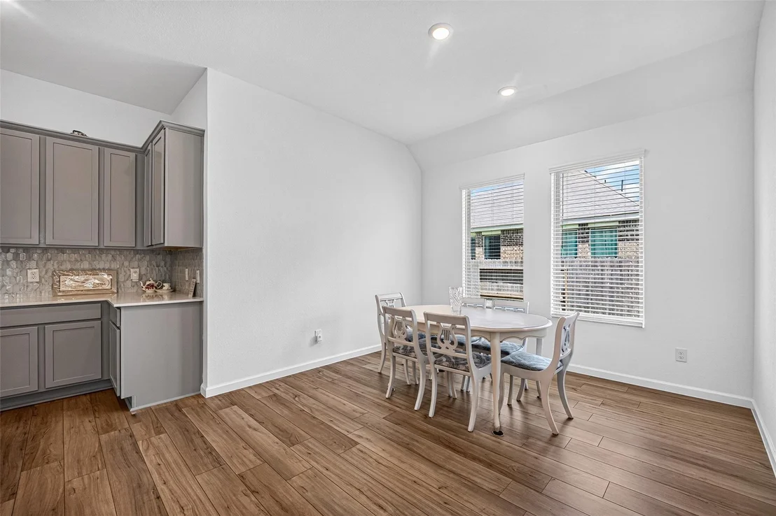 Photo of 29014 Red Loop Drive