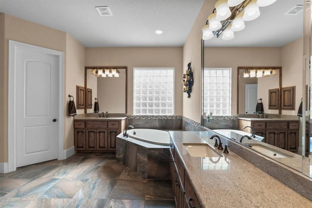Photo of 5915 Stratton Woods Drive