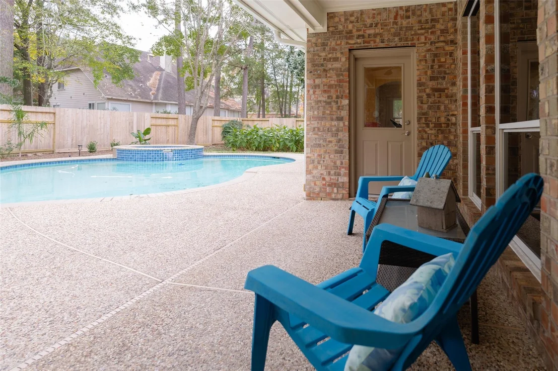 Photo of 150 Goldenvine Court