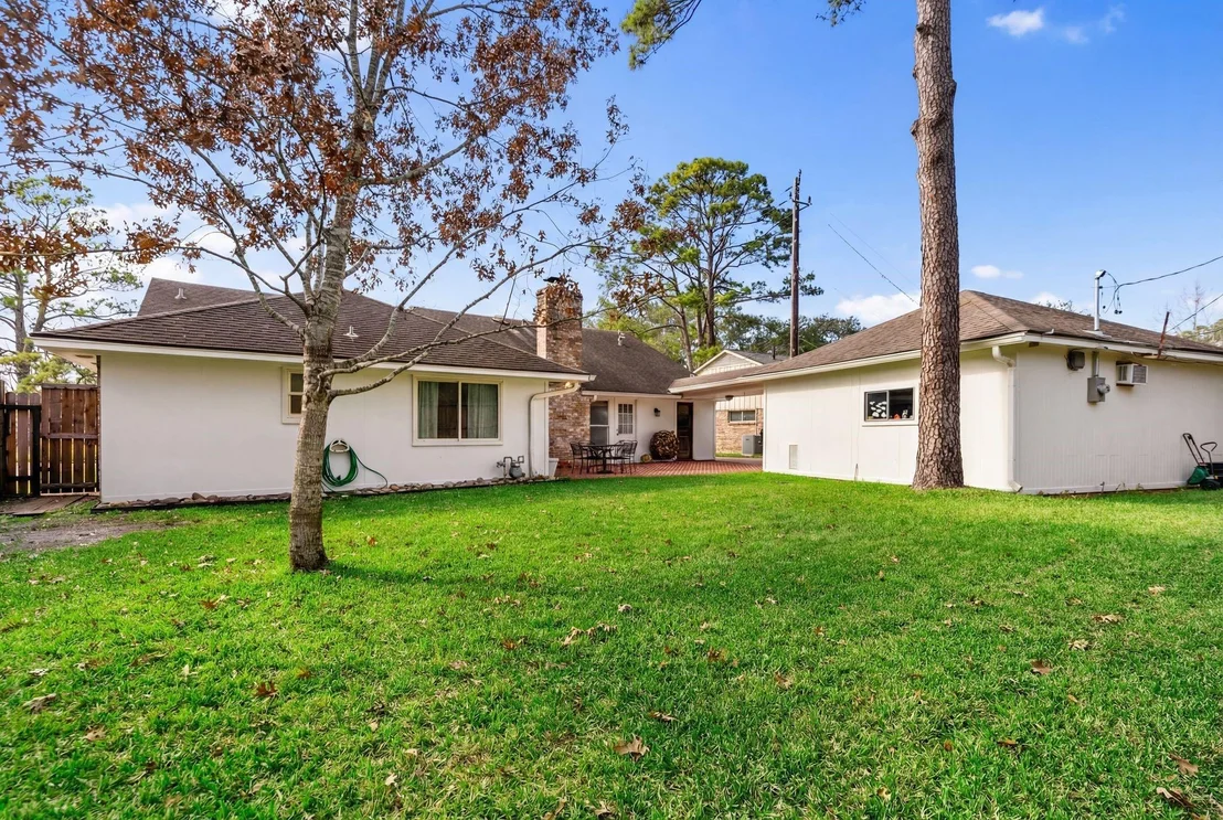 Photo of 1811 Briarpark Drive