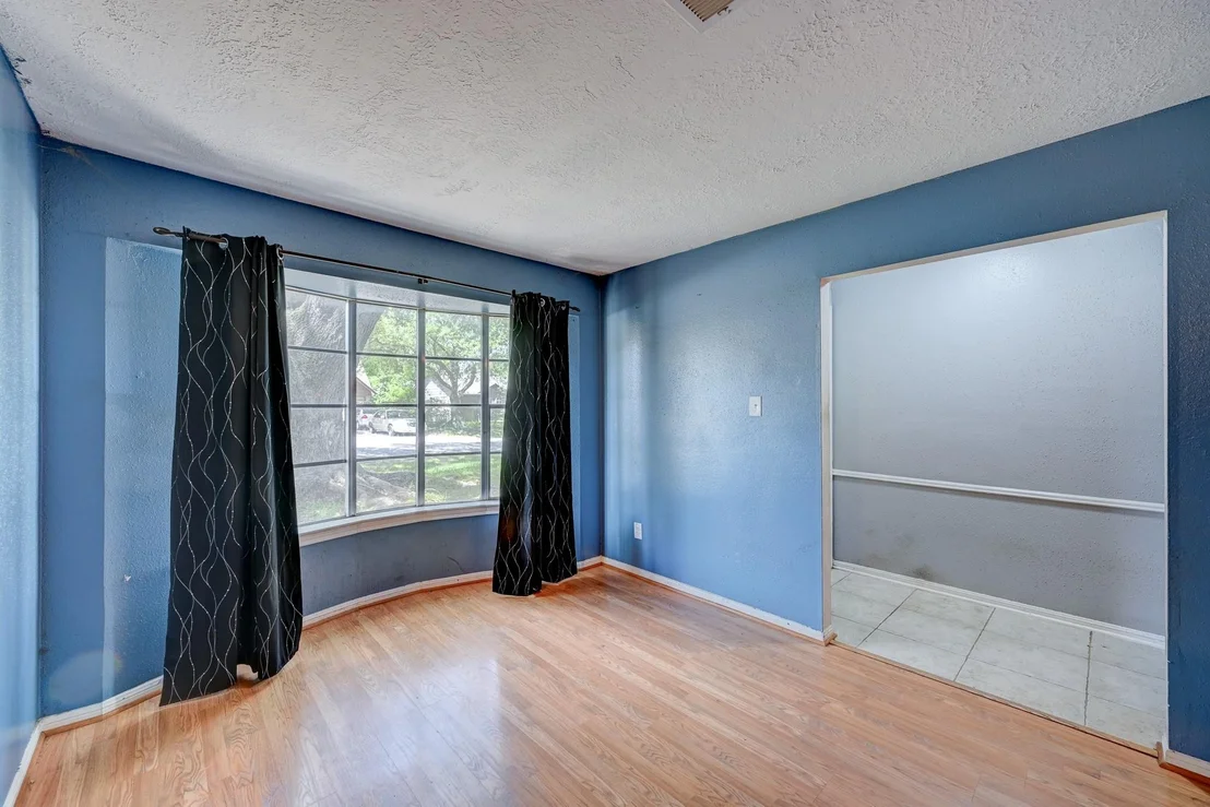 Photo of 12419 Maxim Drive