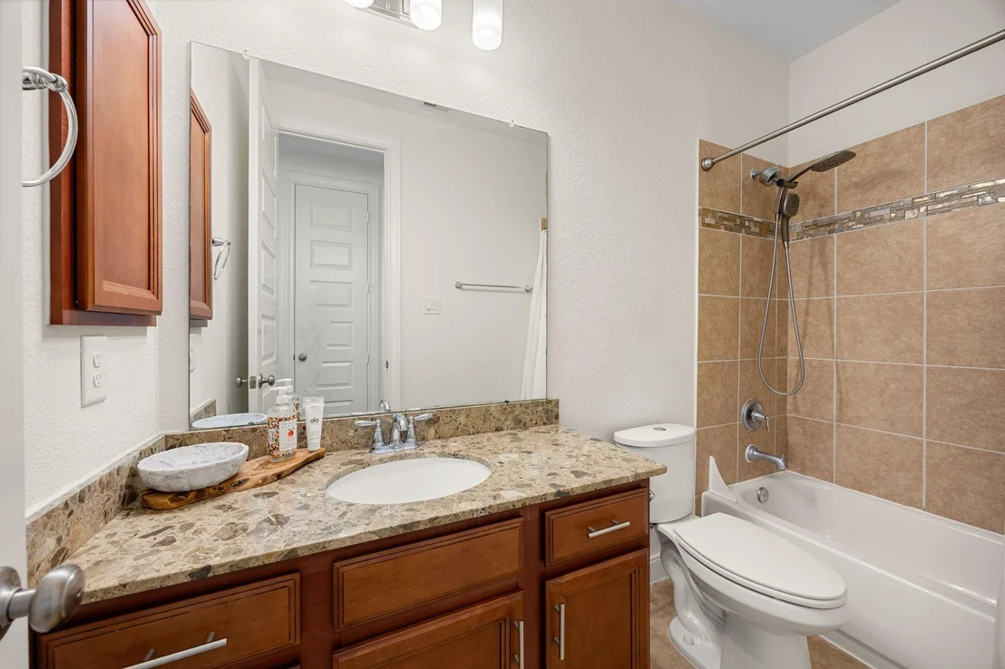 Photo of 5003 Harvest Knoll Drive