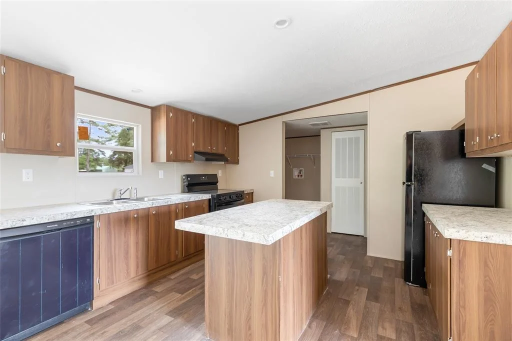 Photo of 1349 County Road 2224