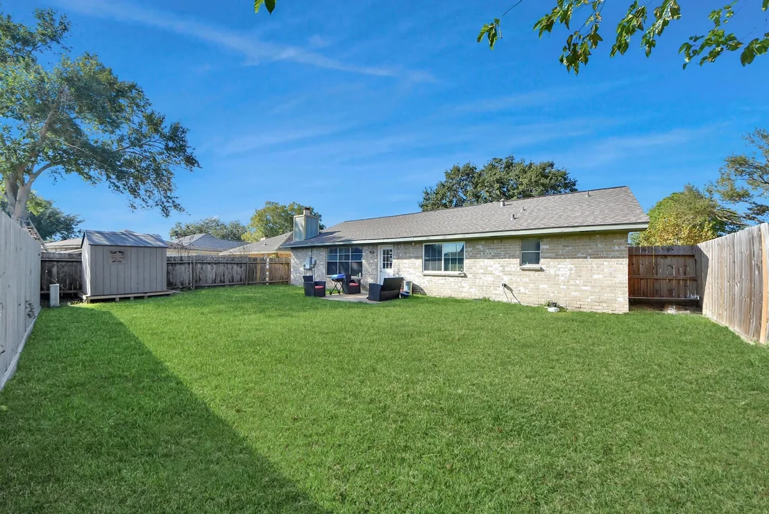 Photo of 2531 Willow Drive