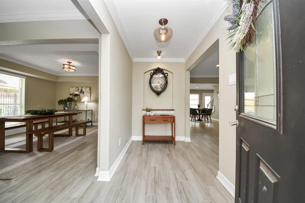 Photo of 415 Lakeside Estates Drive