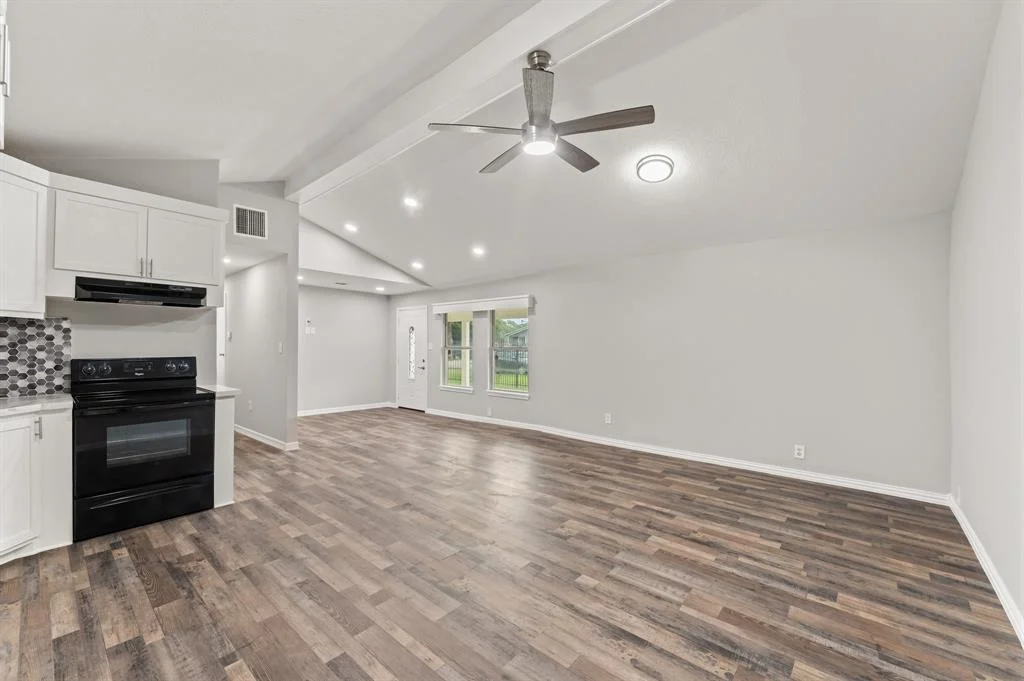Photo of 6111 Glen Lee Drive