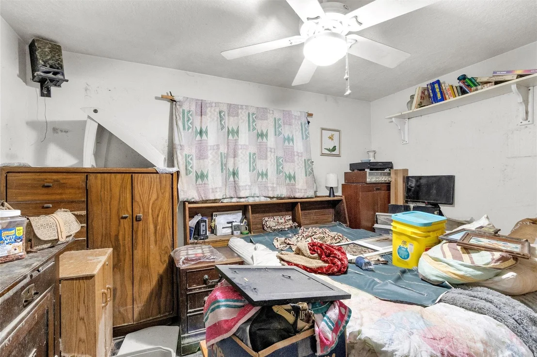 Photo of 1414 N Circle Park Street