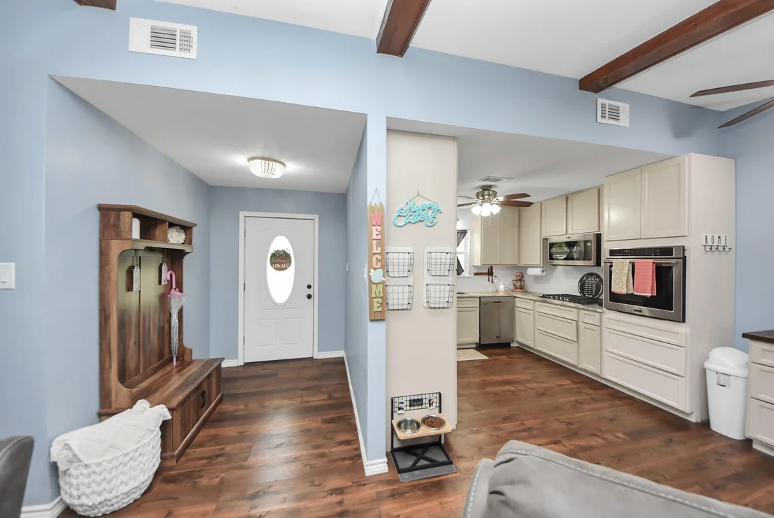 Photo of 1405 Avenue G