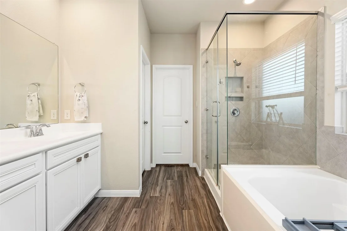 Photo of 28109 Steepleridge Court