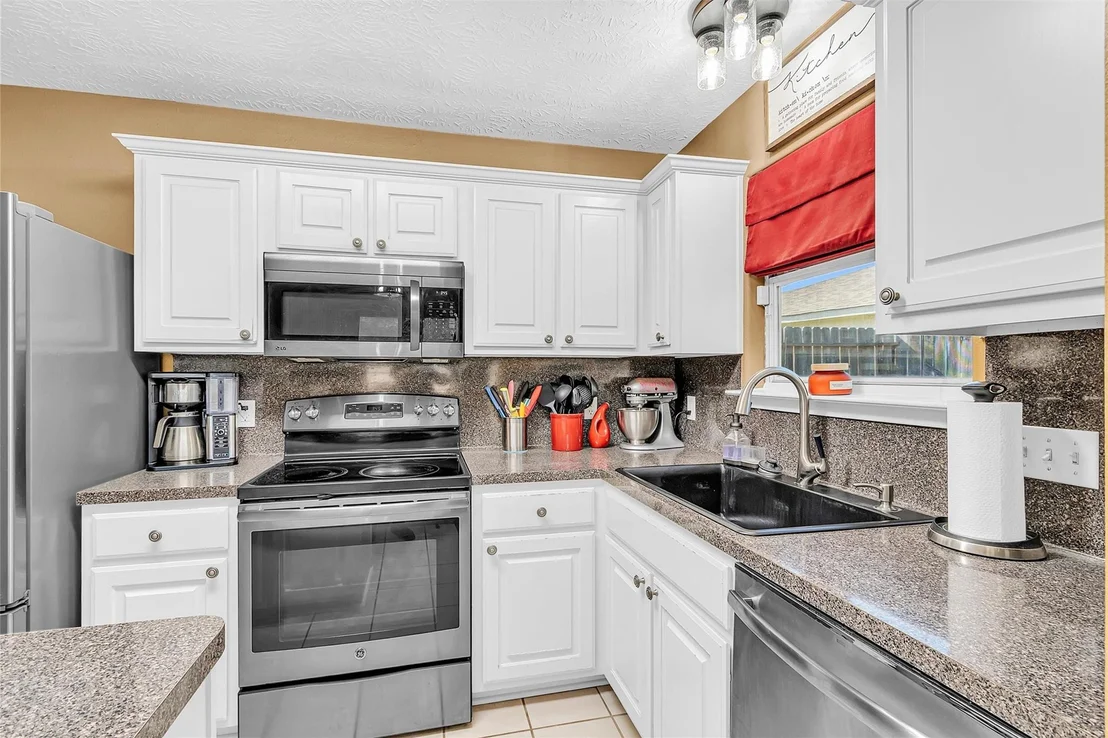 Photo of 4802 Comal River Loop